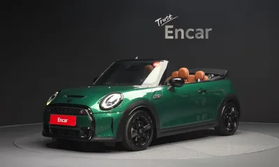 MINI Cooper Convertible · 2022 год