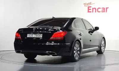Hyundai Equus 2010, 131516 км, за 2955.86 USD