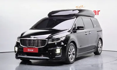 Kia Canival · 2019 год