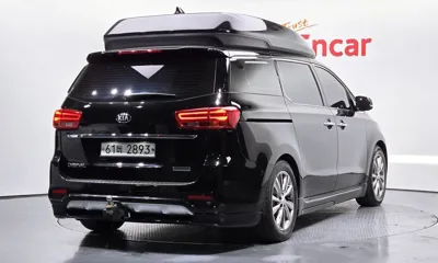 Kia Canival 2019, 183336 км, за 12286.29 USD - фото 2