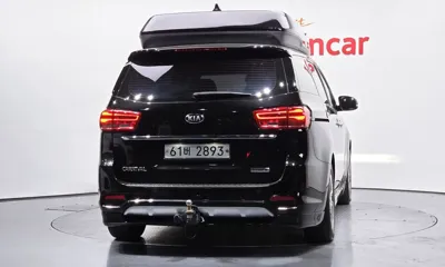 Kia Canival 2019, 183336 км, за 12286.29 USD - фото 4