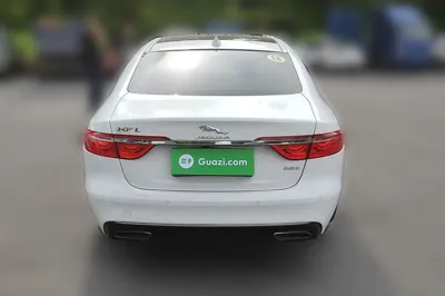 Jaguar XFL 2019, 155700 км, за 10959 USD
