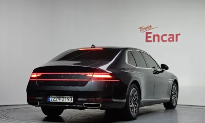 Genesis G90 2023, 71932 км, за 40502.14 USD