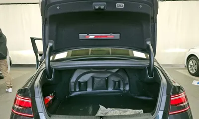 Genesis G90 2023, 71932 км, за 40238.94 USD - фото 20