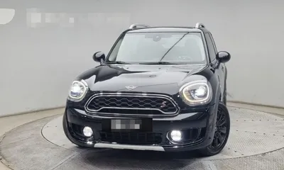 MINI Countryman 2019, 60070 км, за 12546.31 USD