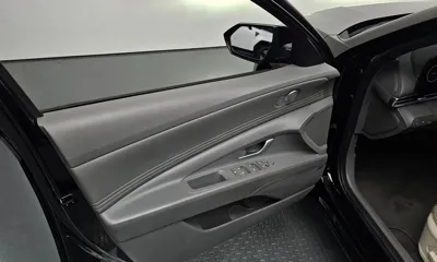 Hyundai Avante 2023, 21362 км, за 17451.32 USD - фото 24
