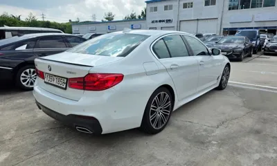BMW 5-Series 2019, 72930 км, за 20707.97 USD