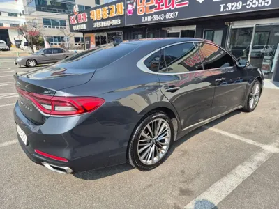 Hyundai Grandeur 2018, 110390 км, за 11098.63 USD