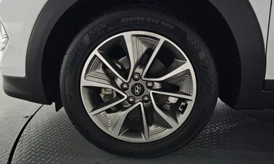 Hyundai Tucson 2018, 88518 км, за 8334.96 USD