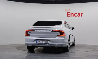 Volvo S90 2021, 45103 км, за 24457.98 USD