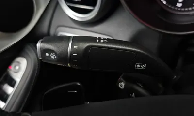 Mercedes-Benz GLC-Class 2018, 91419 км, за 18708.15 USD - фото 28