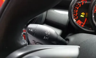 MINI Cooper 2019, 99282 км, за 6761.19 USD - фото 27