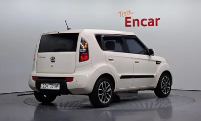 Kia Soul 2010, 128662 км, за 2494.42 USD