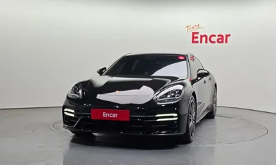Porsche Panamera 2023, 48128 км, за 81908.57 USD - фото 3