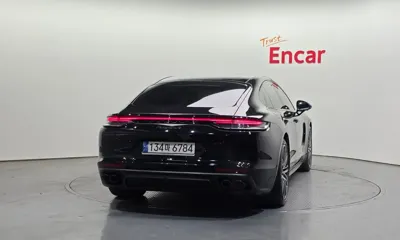 Porsche Panamera 2023, 48128 км, за 81908.57 USD - фото 4