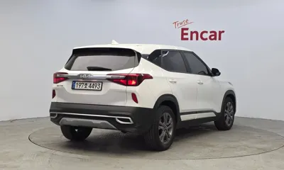 Kia Seltos 2023, 42438 км, за 18442.64 USD