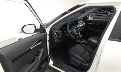 Kia Seltos 2023, 42438 км, за 18442.64 USD - фото 10