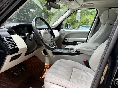 Land Rover Range Rover 2013, 147000 км, за 42434.65 USD