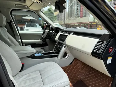 Land Rover Range Rover 2013, 147000 км, за 42434.65 USD