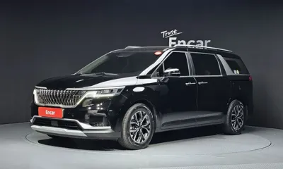 Kia Canival · 2023 год
