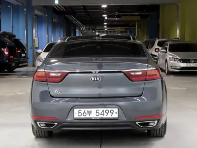 Kia K7 2019, 77000 км, за 8580.9 USD