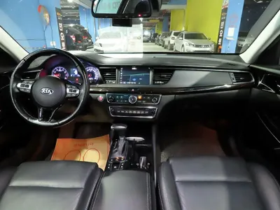 Kia K7 2019, 77000 км, за 8580.9 USD