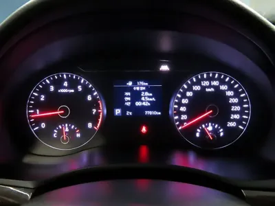 Kia K7 2019, 77000 км, за 8580.9 USD - фото 8