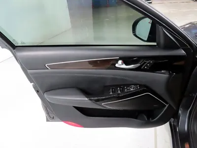 Kia K7 2019, 77000 км, за 8580.9 USD - фото 13