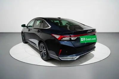 Dongfeng Aeolus Yixuan MAX 2023, 20300 км, за 8546 USD