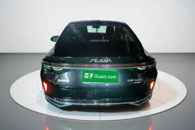 Dongfeng Aeolus Yixuan MAX 2023, 20300 км, за 8546 USD