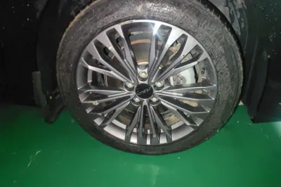 Dongfeng Aeolus Yixuan MAX 2023, 20300 км, за 8546 USD - фото 8