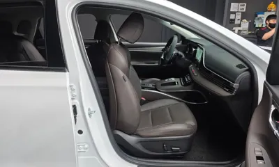 Hyundai Grandeur 2021, 24237 км, за 16148.98 USD - фото 12