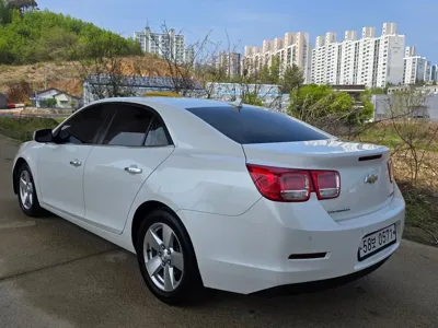 ChevroletGMDaewoo Malibu 2016, 112921 км, за 2475.57 USD