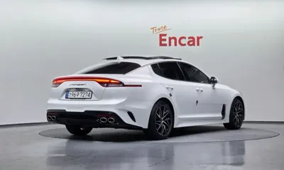 Kia Stinger 2021, 66799 км, за 16319.79 USD