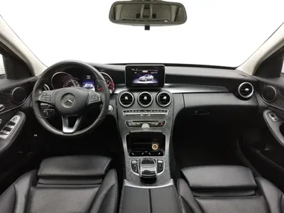 Mercedes-Benz C-Class 2018, 87700 км, за 11020.98 USD
