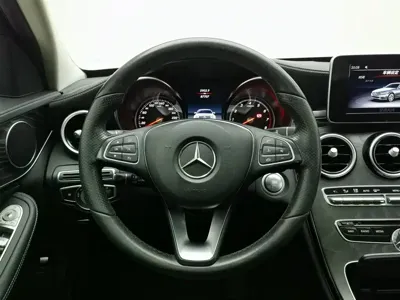 Mercedes-Benz C-Class 2018, 87700 км, за 11020.98 USD - фото 11