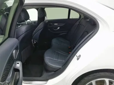 Mercedes-Benz C-Class 2018, 87700 км, за 11020.98 USD - фото 15