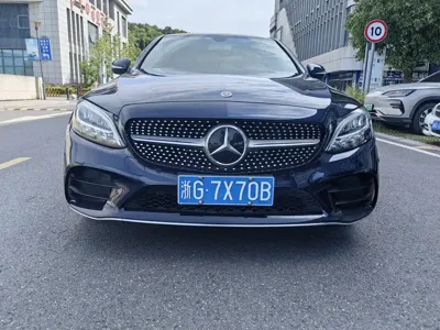 Mercedes-Benz C-Class 2020, 50000 км, за 20267.25 USD