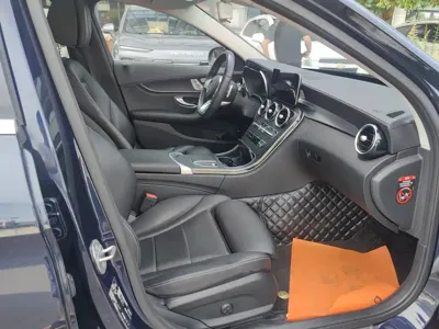 Mercedes-Benz C-Class 2020, 50000 км, за 20417.86 USD - фото 9
