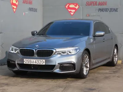 BMW 5-Series · 2020 год