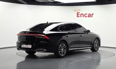 Hyundai Grandeur 2021, 103082 км, за 9649.47 USD