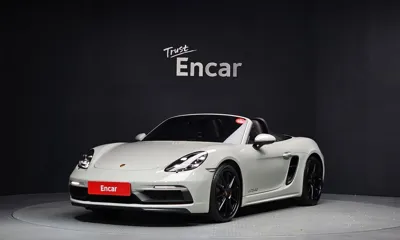 Porsche 718 · 2022 год