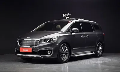 Kia Canival · 2015 год