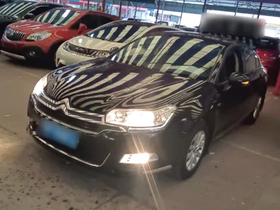 Citroen C5 · 2014 год