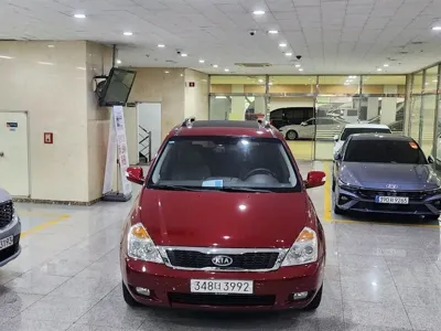 Kia Canival 2012, 134556 км, за 2142.34 USD