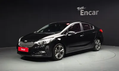 Kia K3 · 2013 год