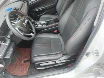 Honda Civic 2018, 54600 км, за 9414.58 USD - фото 8