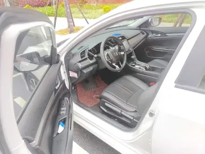 Honda Civic 2018, 54600 км, за 9414.58 USD - фото 14