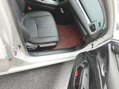 Honda Civic 2018, 54600 км, за 9414.58 USD - фото 20