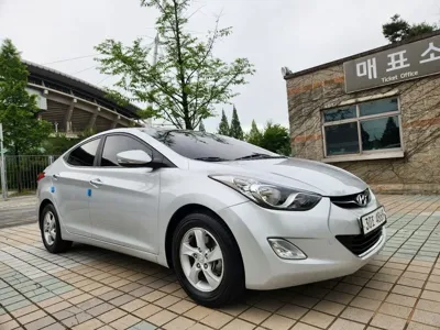 Hyundai Avante · 2014 год